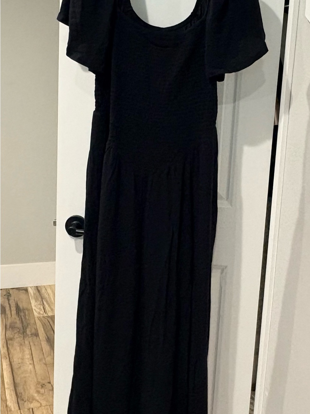 torrid Black Short Sleeve Scoop Neck Maxi Dress